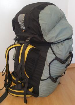 Seitenansicht links [ACHTUNG - mangels Material NICHT strack gefüllt]