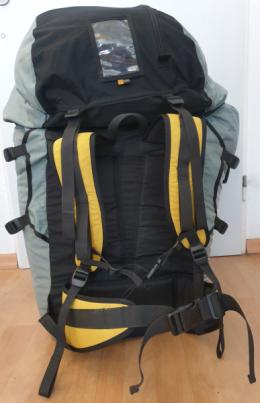 Rückseite - mit prima Tragesystem!