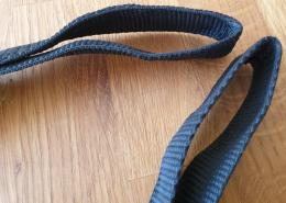 Detailansicht - Gurtband-&Ouml;sen = offensichtlich geringe Nutzung