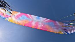 Lynx 2 beim Flug von unten